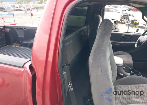 2001 Ford F-150 Xl/Xlt z USA, uszkodzony, nr VIN 1FTRF07L31KF82560